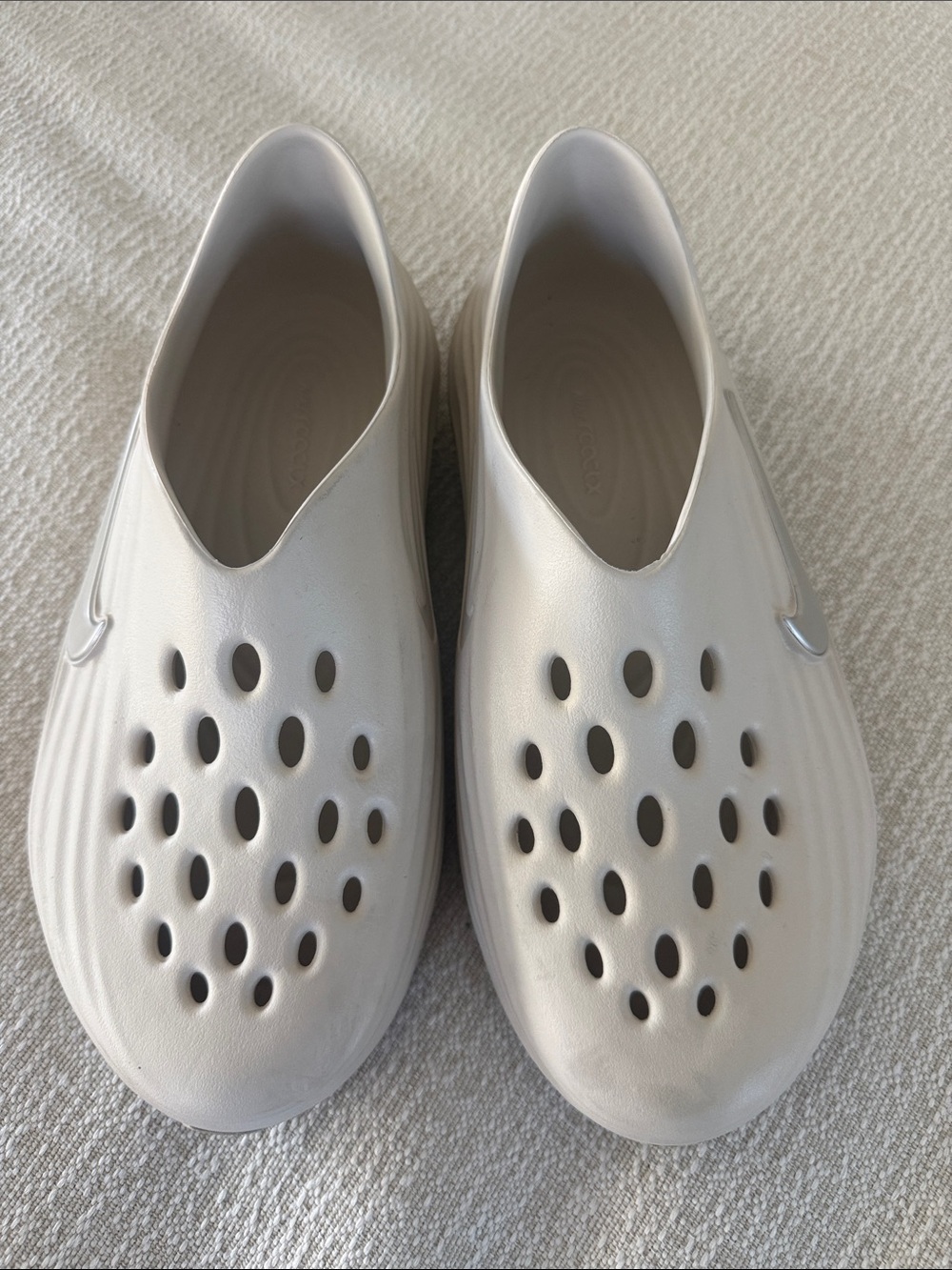 Nike Women's Slip-On Foam Clog in Pearl White